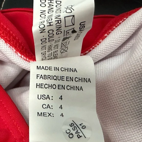 Red Swim Set - Picture 5 of 10